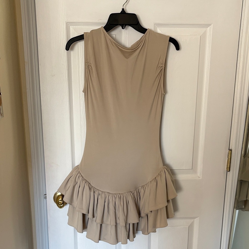 Belle The Label dress - Picture 9 of 11